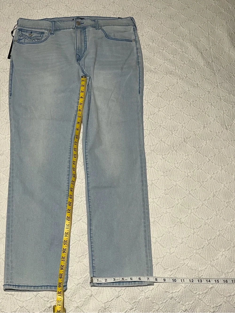 True Religion Geno Big T Flap Slim